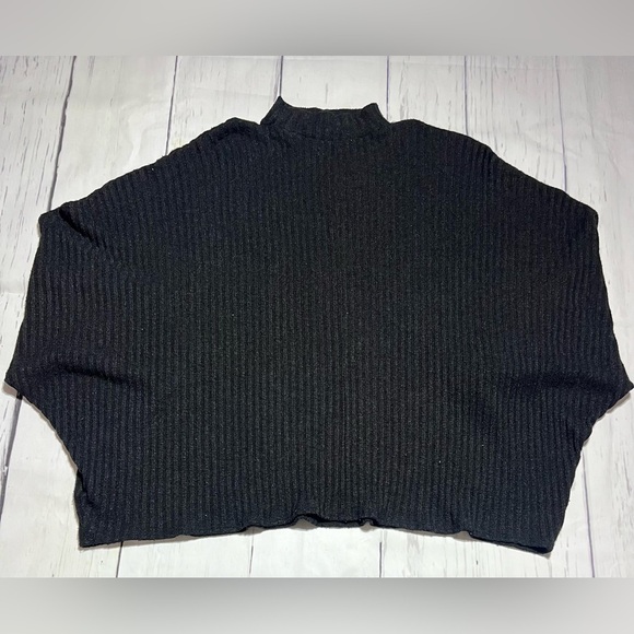 Urban Outfitters Choker Ribbed-knit Sweater - Picture 4 of 4